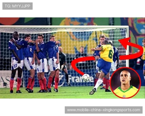 热刺理查利森弧线兜射再次直插死角,点燃球迷激情 热刺理查利森弧线兜射再次直插死角,点燃球迷激情