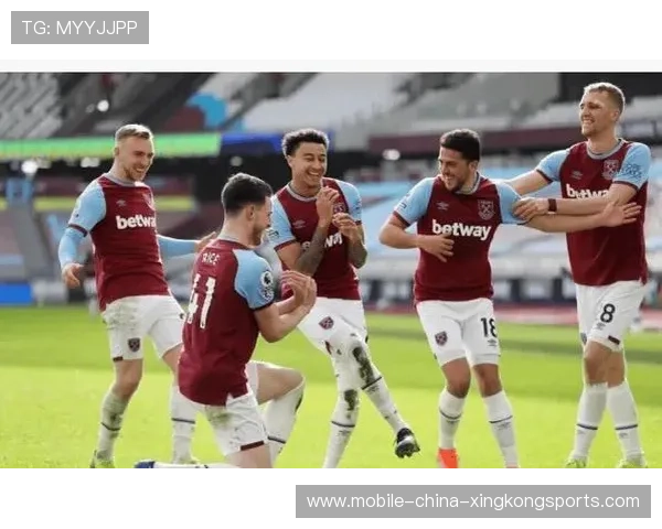 西汉姆联依靠鲍文的切入打开局面：边路爆破与全队协同的进攻美学