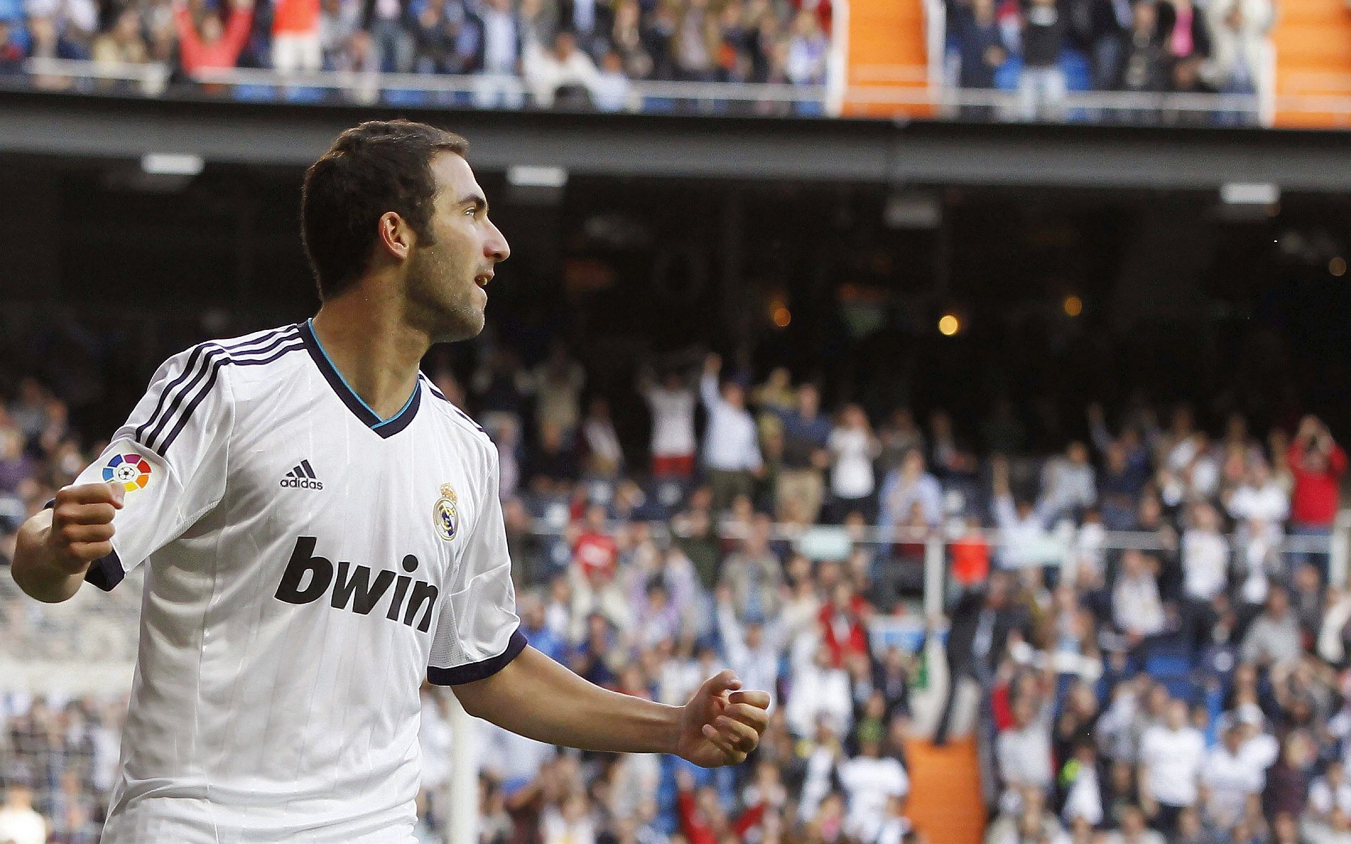 足球明星表现评分榜